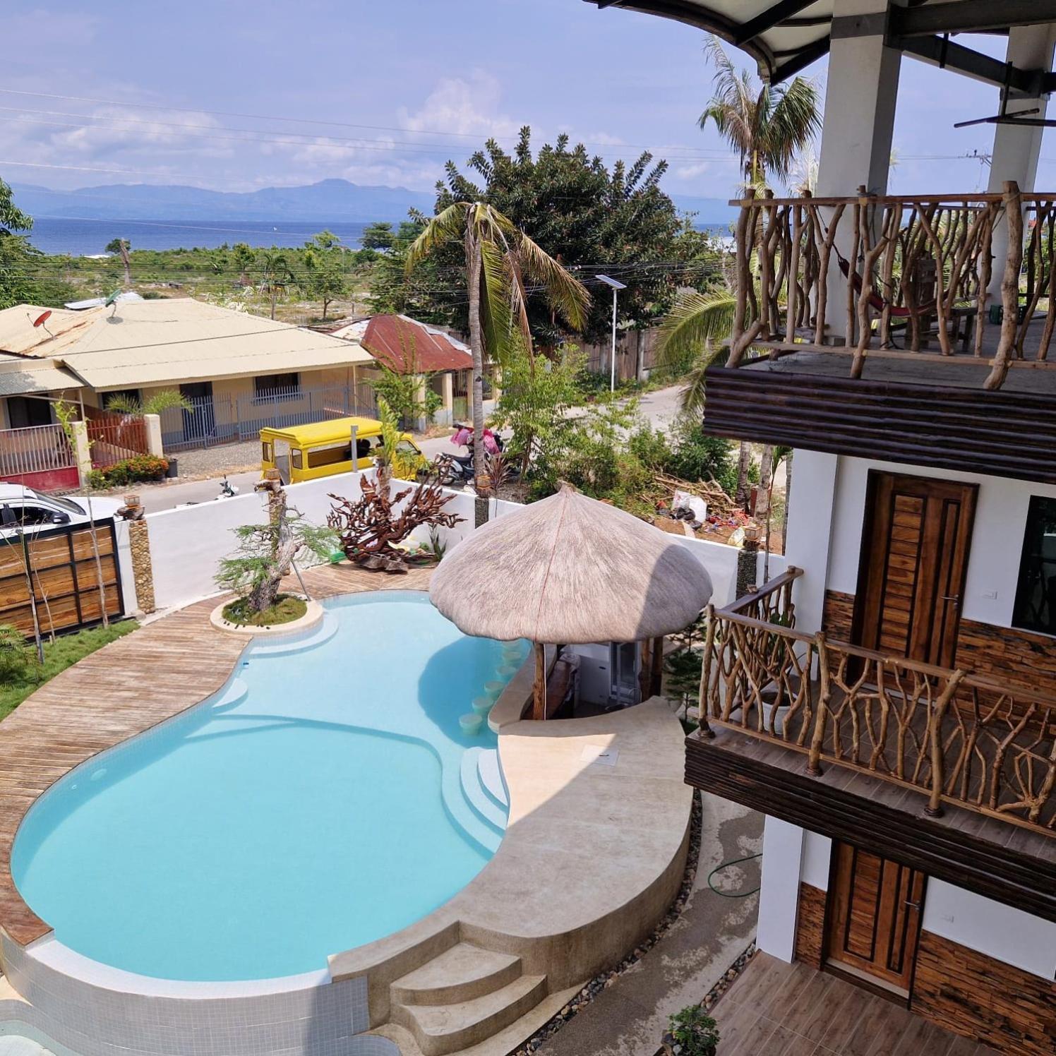 The Hat Trick Hostel Basdiot Luaran gambar