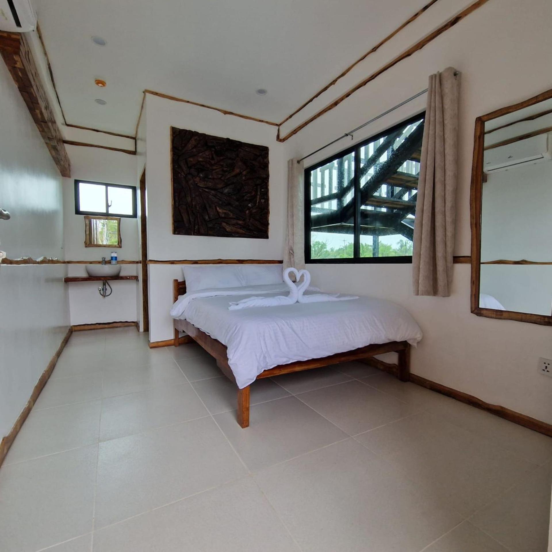 The Hat Trick Hostel Basdiot Luaran gambar